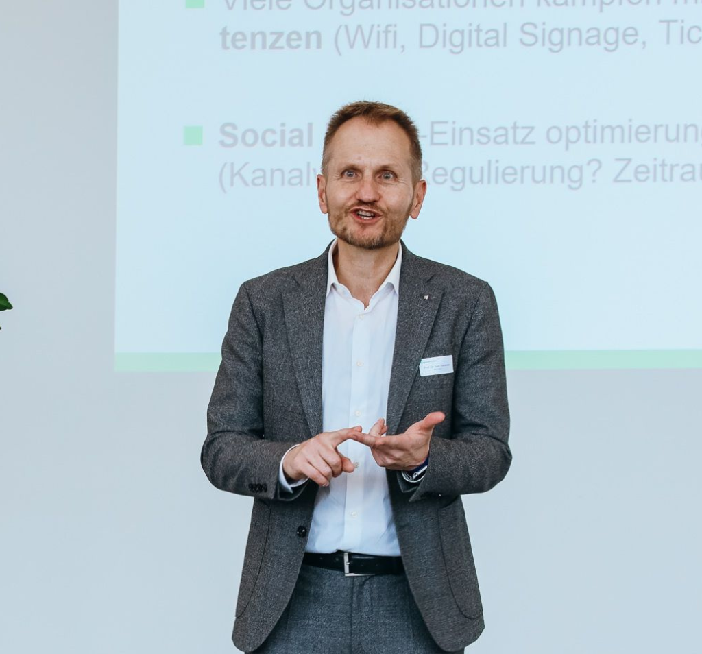 Teaching-Image